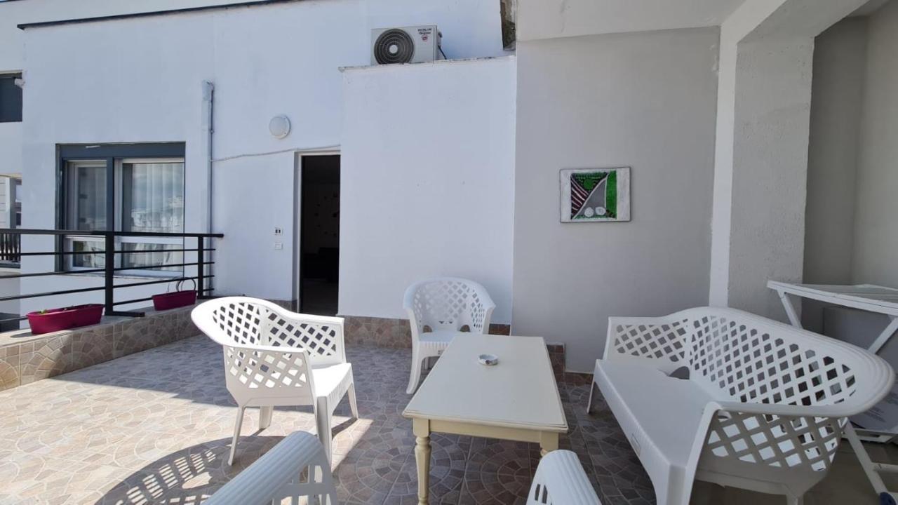 Apartment In Qerret Golem  Exterior photo